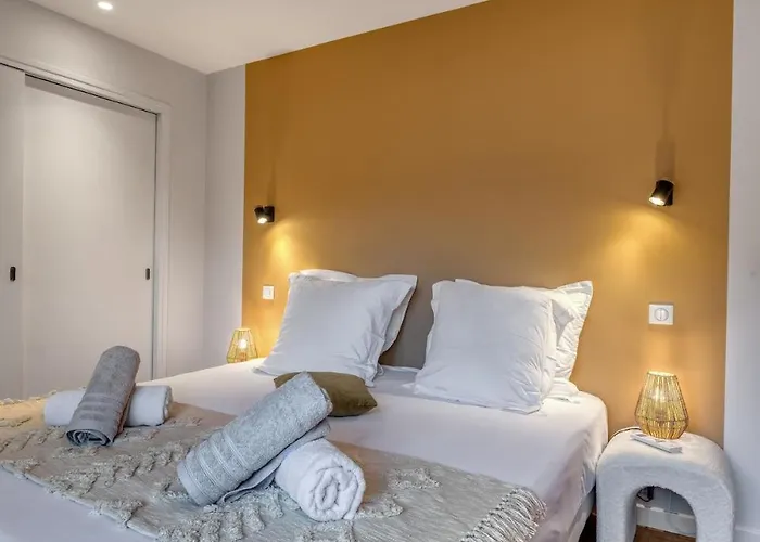 Maison De Charme - Vues Montagnes - ヴィラ エクスレバン