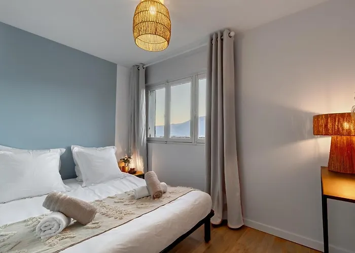 Maison De Charme - Vues Montagnes - * エクスレバン