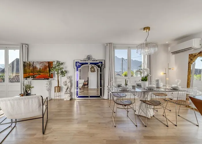 ヴィラ Maison De Charme - Vues Montagnes - エクスレバン